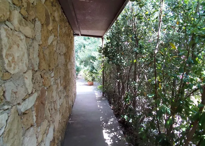 Dimore Le Rocce Bianche 山林小屋