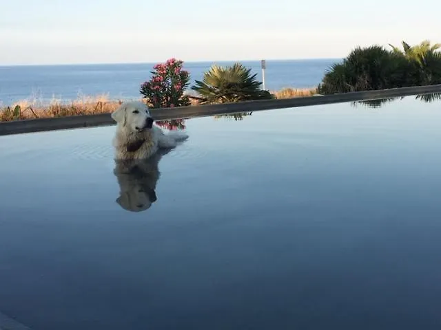 Dimore Le Rocce Bianche Alojamento de Turismo Selvagem *