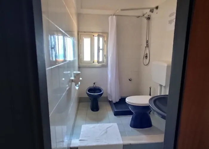 Dimore Le Rocce Bianche Alojamento de Turismo Selvagem *